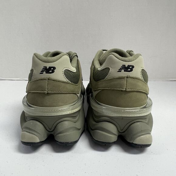 New Balance 9060 Dark Olivine U9060ZGD Size 6 Men Size 7.5 Women Green Workout main image 5